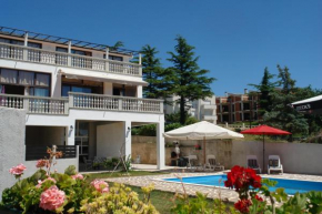 Apartments Nada